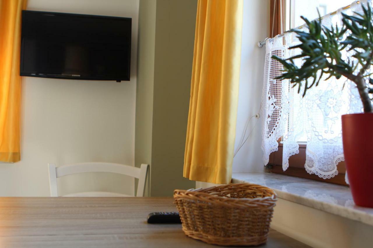 Apartma Lipa Мойстрана Экстерьер фото